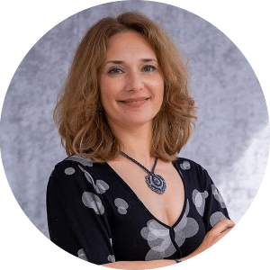 Yanina Peymer Teamassistenz